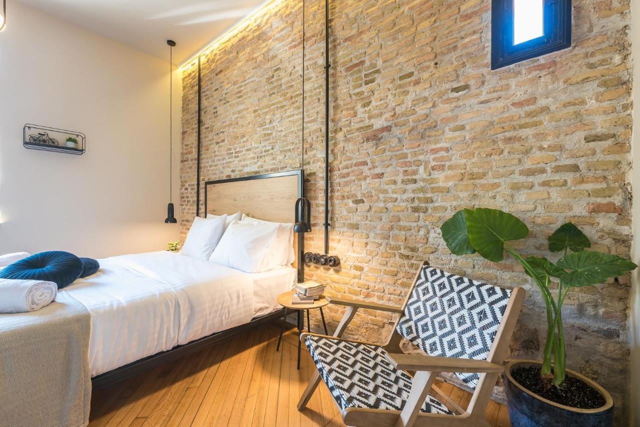 Hotel Moon And Stars Atenas Exterior foto